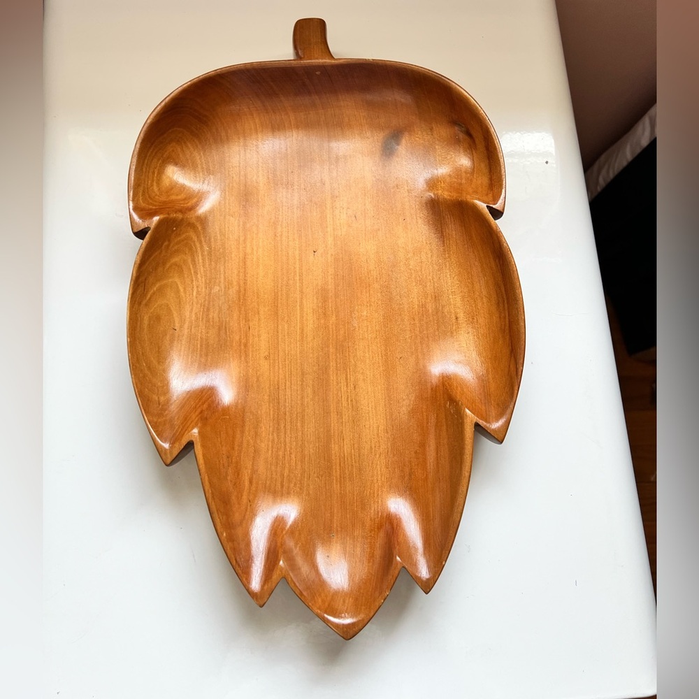 Vintage Midcentury Wood Teak Serving Tray in Leaf Shape‎